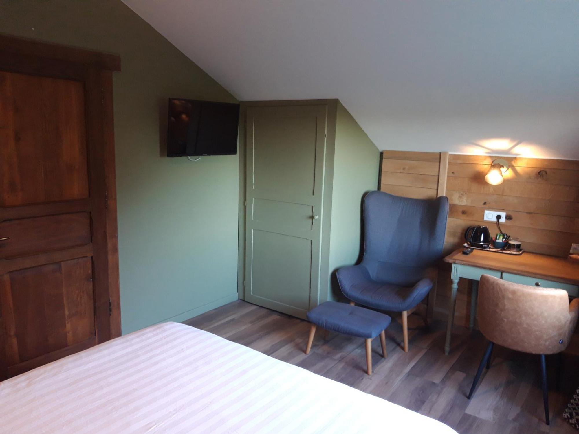 B&B Chez Fouchs - Chambre D'Hotes Dun-sur-Meuse Номер фото