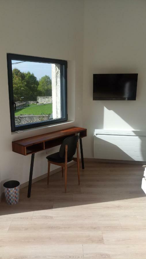B&B Chez Fouchs - Chambre D'Hotes Dun-sur-Meuse Экстерьер фото