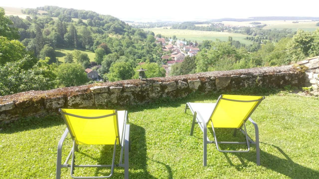 B&B Chez Fouchs - Chambre D'Hotes Dun-sur-Meuse Экстерьер фото